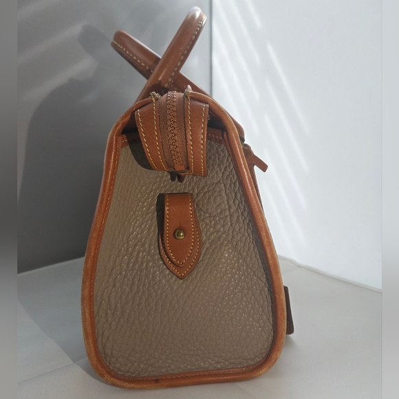 Dooney and Bourke Vintage Tan Leather Satchel - Picture 6 of 12